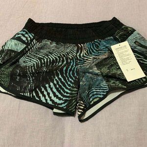 Lululemon SeaWheeze SW 2016 Tracker Short III - 12